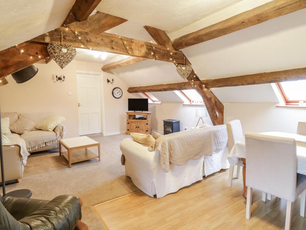 Hen Ysgubor Cottage บาลา ภายนอก รูปภาพ